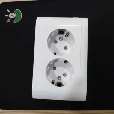 CUỘN ĐIỆN TRÒN 2 LỖ CHÂN CHỮ A KHÔNG CÓ CẦU DAO