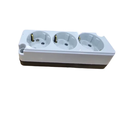 Ổ CẮM 3 LỖ  16A 250V Ổ CẮM 3 LỖ  16A 250V Ổ CẮM 3 LỖ 16A 250V